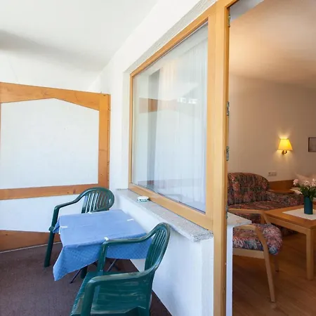 Rustikales 35qm Mit Balkon Naehe Freiburg *