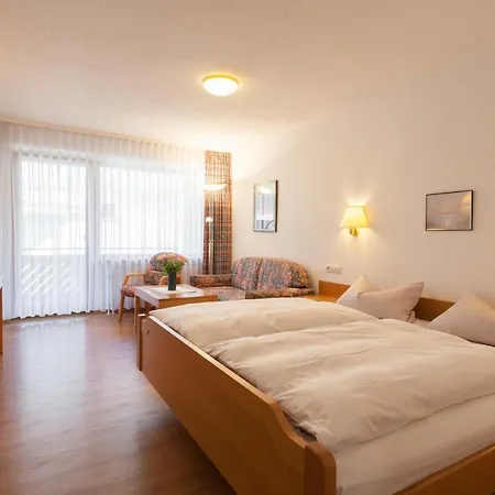 Rustikales 35qm Mit Balkon Naehe Freiburg *